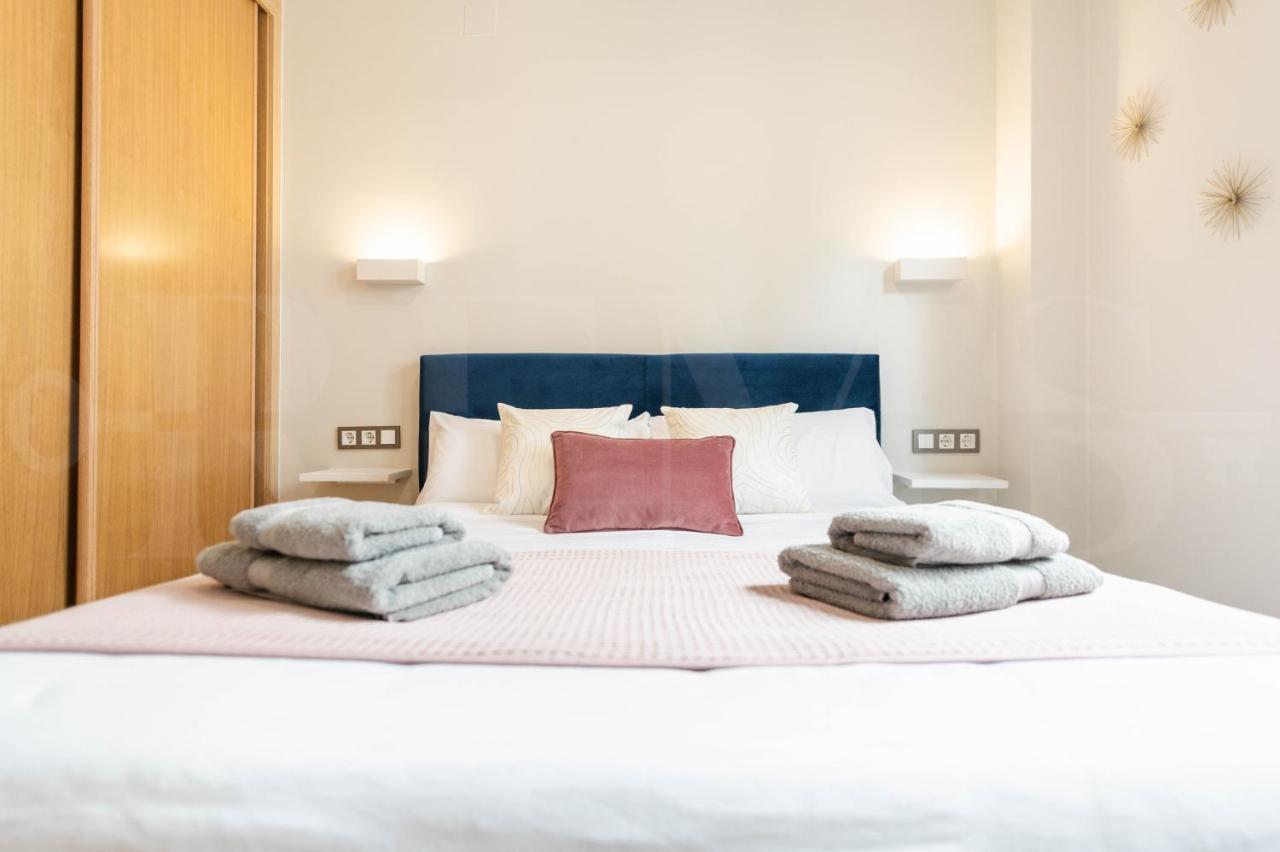 Cozy Apartment With Parking In The Center By Rems Málaga Esterno foto