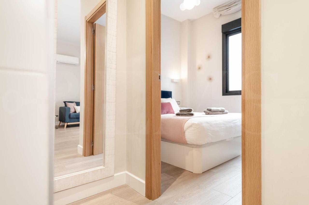 Cozy Apartment With Parking In The Center By Rems Málaga Esterno foto